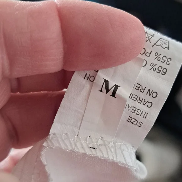 Beautiful white and floral blouse - Picture 4 of 4